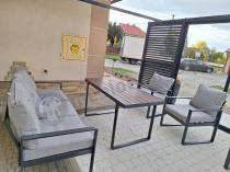 Aranżacja: Metalowe meble na taras - zestaw z sofą i fotelami - Panaon Dining 140 Light Grey