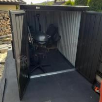 Aranżacja: Metalowy schowek na 3 rowery Varsat 133x222x151