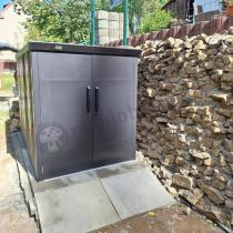 Aranżacja: Metalowy schowek na 3 rowery Varsat 133x222x151