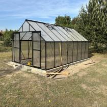 Aranżacja: Mocna szklarnia z poliwęglanu 6mm i aluminium 305x488x245cm