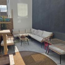 Aranżacja: Narożnik ogrodowy boho rope style z dużym stołem, fotelem i pufami Torgiano Corner XL beżowy