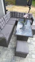 Aranżacja: Narożnik ogrodowy technorattan 250x190cm z pikowanymi poduszkami + pufy Cofete Anthracite