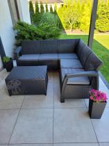 Aranżacja: Narożnik tarasowy ze stolikiem skrzynią Rellbo grafitowy