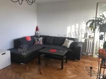 Aranżacja: Narożnik z funkcją spania Pieretta Inari 96 lewy 260x205x80 cm