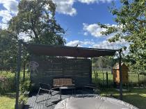 Aranżacja: Nowoczesna antracytowa pergola tarasowa 3x4 - Niro Grey