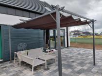 Aranżacja: Nowoczesna antracytowa pergola tarasowa 3x4 - Niro Grey