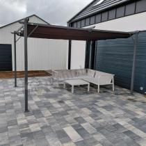 Aranżacja: Nowoczesna antracytowa pergola tarasowa 3x4 - Niro Grey