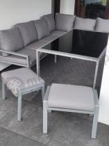 Aranżacja: Nowoczesny narożnik ogrodowy z fotelami, pufami i stołem obiadowym 160cm Sodor Corner XL - Silver