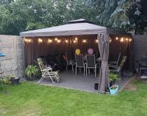 Aranżacja: Pawilon 4x4 do ogrodu z zasłonami Okapi Szary