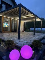 Aranżacja: Pergola 3x4 na taras z oświetleniem LED + zasłony i moskitiery Nefir 2.0 - Antracite