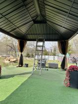 Aranżacja: Pergola altana metalowa 3,5x6z dachem Hardtop i zasłonami Hater - Woodlook