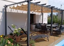 Aranżacja: Pergola ogrodowa 3x5,5 z materiałowym dachem Kirn beż