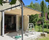 Aranżacja: Pergola ogrodowa metalowa Niro 3x3 z materiałowym dachem - Cream
