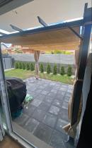 Aranżacja: Pergola ogrodowa stalowa Hiro 3x3 z zasłonami w zestawie