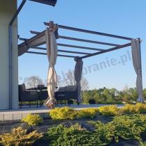 Aranżacja: Pergola ogrodowa z materiałowym dachem i zasłonami Kirn 4x4 Aluminium - Cream Wood