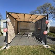 Aranżacja: Pergola tarasowa metalowa Simi 3x3 m - Kremowa