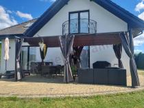 Aranżacja: Pergola tarasowa wolnostojąca z zasłonami Niro 3x5,5 - Grey