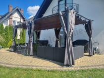 Aranżacja: Pergola tarasowa wolnostojąca z zasłonami Niro 3x5,5 - Grey