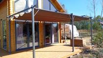 Aranżacja: Pergola tarasowa wolnostojąca z zasłonami Niro 3x5,5 - Grey