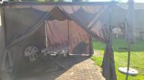 Aranżacja: Pergola tarasowa z zasłonami bocznymi 3x4 Niro - Grey