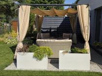 Aranżacja: Pergola wolnostojąca z zasłonami bocznymi 3x4 Niro - Cream