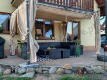 Aranżacja: Pergola wolnostojąca z zasłonami bocznymi 3x4 Niro 2.0 - Cream