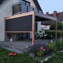 Aranżacja: Roleta zacieniająca na ścianę 4m pergoli Lufel - 377x236cm - Woodlook