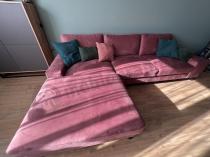 Aranżacja: Różowy welurowy narożnik nowoczesny Flavio II lewostronny 293x179 cm