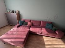 Aranżacja: Różowy welurowy narożnik nowoczesny Flavio II lewostronny 293x179 cm