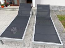 Aranżacja: Siatkowy leżak ogrodowy z kółkami Ahelo - Black + Silver
