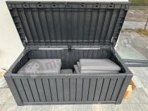 Aranżacja: Skrzynia na taras Rockwood Box 570L Antracite