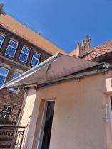 Aranżacja: Szara markiza na balkon Lea 295x250 - aluminiowy stelaż