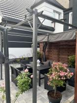 Aranżacja: Szara pergola ogrodowa z zasłonami 3x3 Niro - Grey