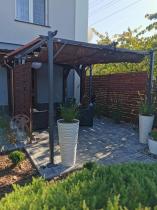 Aranżacja: Szara pergola tarasowa metalowa ze składanym dachem Niro 3x3 - Grey