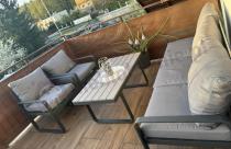 Aranżacja: Szare nowoczesne meble na taras - zestaw z sofą i fotelami - Panaon Dining GG