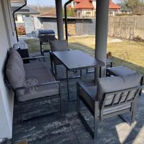 Aranżacja: Szare nowoczesne meble na taras z wysokim stołem i pufami - zestaw dla 7 osób - Panaon Elite Plus Grey