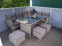 Aranżacja: Szary narożnik technorattan 190x140cm ze stołem obiadowym i pufami Torino Corner Grey