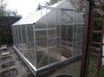Aranżacja: Szklarnia ogrodowa poliwęglan z aluminiowym stelażem 370x250 cm