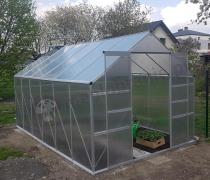 Aranżacja: Szklarnia ogrodowa poliwęglan z aluminiowym stelażem 370x250 cm