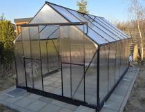 Aranżacja: Szklarnia ogrodowa poliwęglanem 4mm i aluminiowym stelażem 370x250 cm - czarny