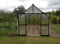 Aranżacja: Szklarnia ogrodowa z poliwęglanu 6mm PLUS 244x370x240cm