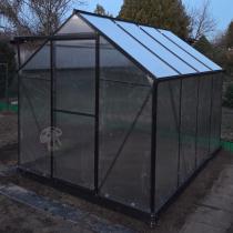 Aranżacja: Szklarnia poliwęglanowo aluminiowa 2x2,5 z czarną ramą - 250x190cm