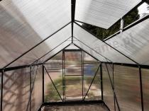 Aranżacja: Szklarnia poliwęglanowo aluminiowa 2x2,5 z czarną ramą - 250x190cm