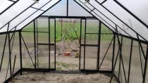 Aranżacja: Szklarnia poliwęglanowo-aluminiowa 6mm PLUS 305x488x245cm