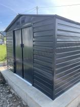 Aranżacja: Szopa narzędziowa blaszana 277x319cm (8,2m2) – Agger Antracyt