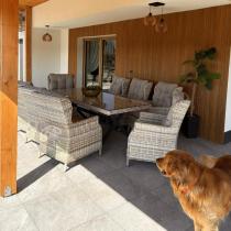 Aranżacja: Technorattanowe meble obiadowe - stół z nogą X + 8 foteli - Laritto Beige