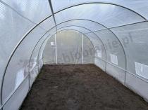 Aranżacja: Tunel foliowy konstrukcja metalowa 3x6m - podwójne drzwi biała siatka 18m2