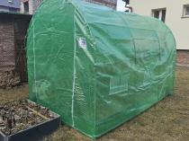 Aranżacja: Tunel foliowy metalowy 2x3m z metalowymi drzwiami – zielony