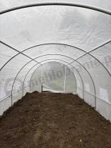 Aranżacja: Tunel foliowy metalowy 3x9m z podwójnymi drzwiami – biały