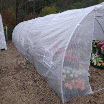 Aranżacja: Tunel foliowy metalowy 3x9m z podwójnymi drzwiami – biały